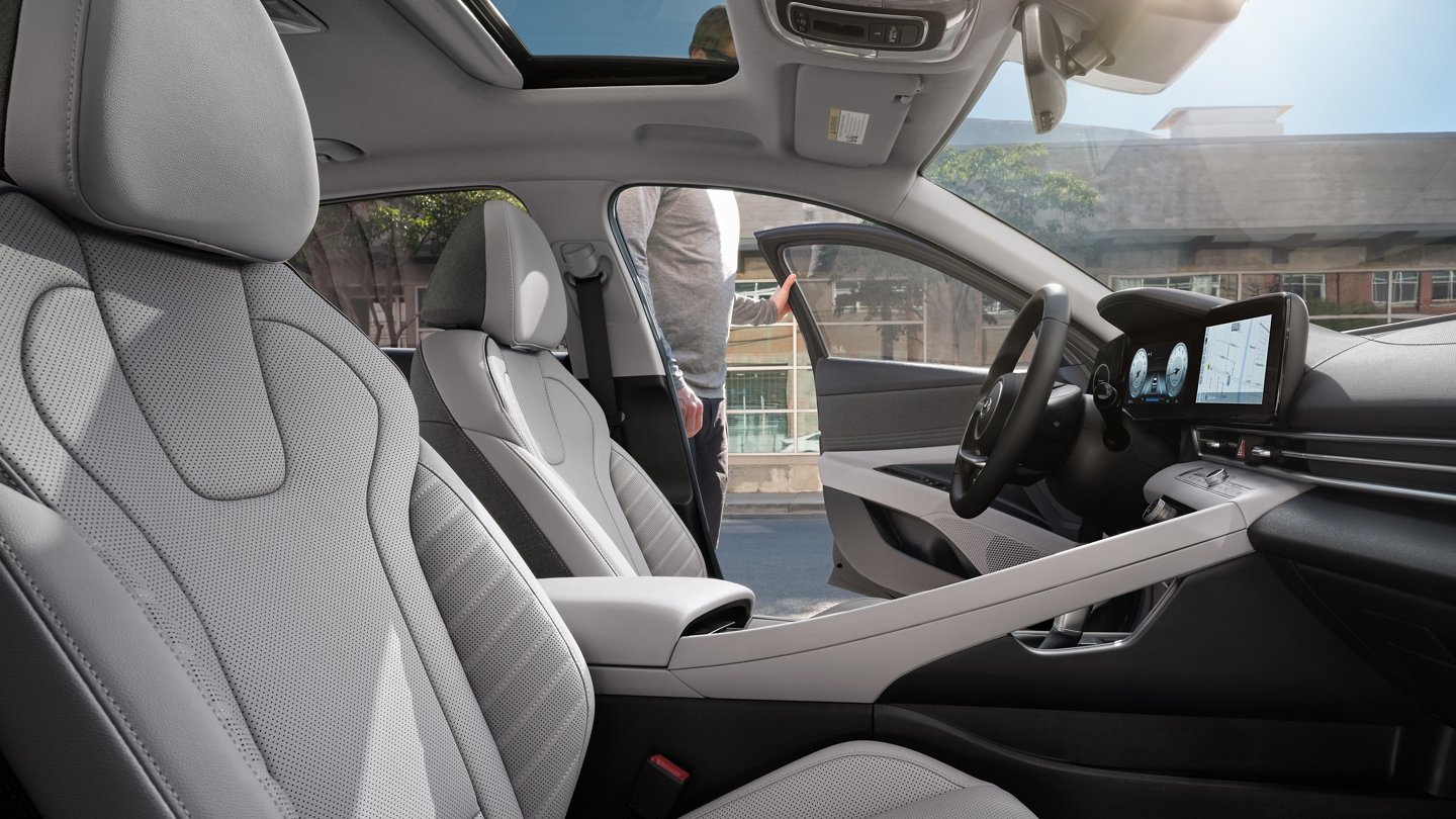 2021 Elantra Front Seats